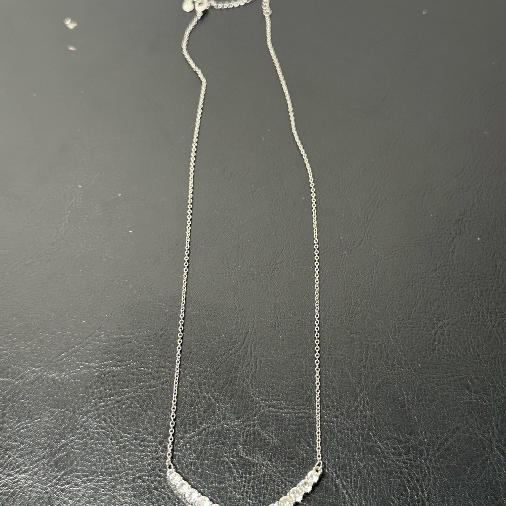 Elegant Silver Necklace with Crystal Accents - Picture 2 of 2